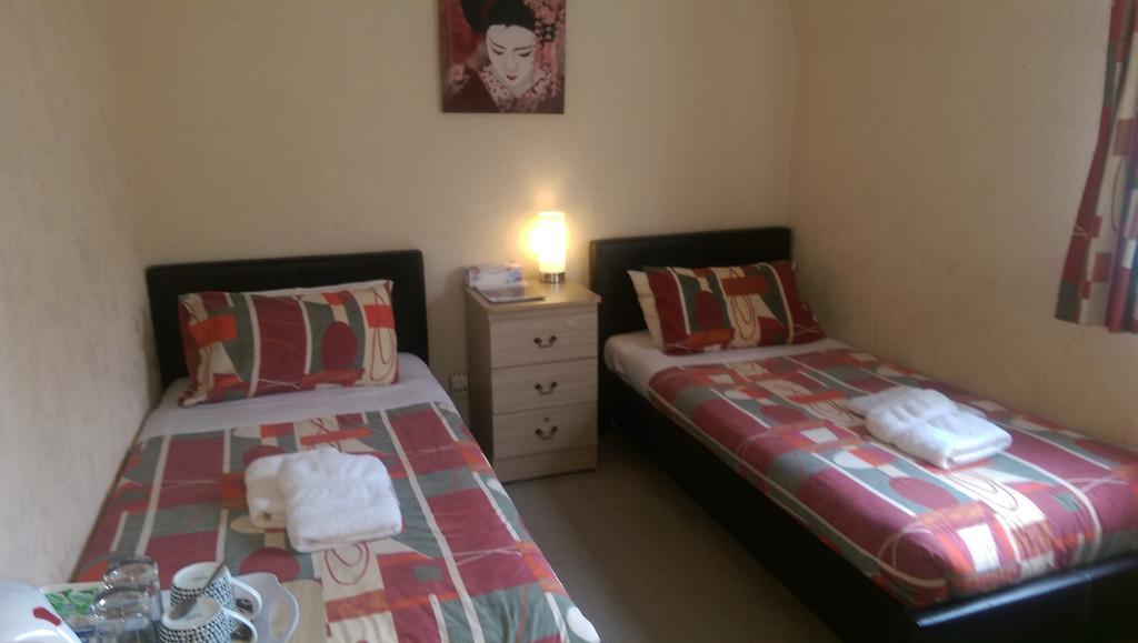 Alba Guest House Абърдийн Екстериор снимка